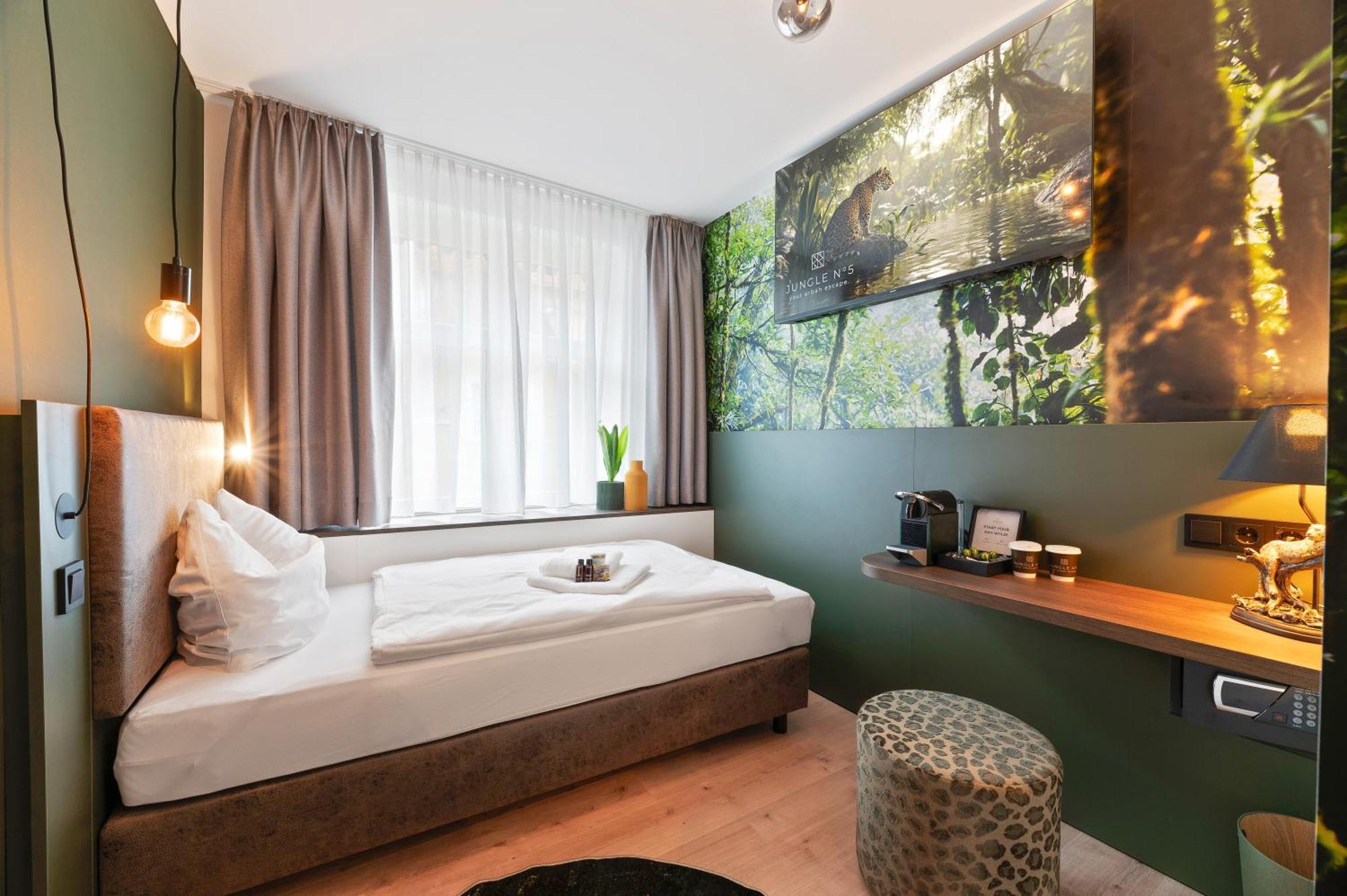 Jungle No5 Boutique Hotel - Stuttgart City-Center Exterior foto